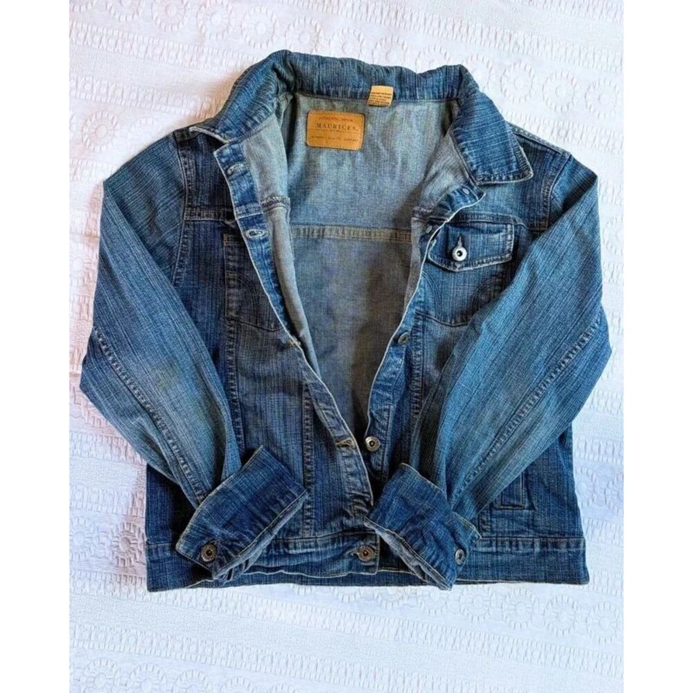 Maurices Denim Jacket Size L Medium Wash Classic Trucker Stretch Jean Coat